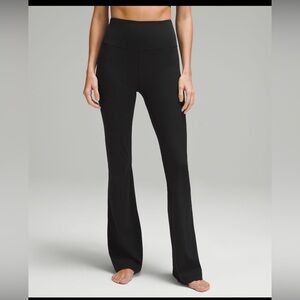 LULULEMON NWT Groove Nulu Super-High-RiseFlared Pant *Regular WOMEN